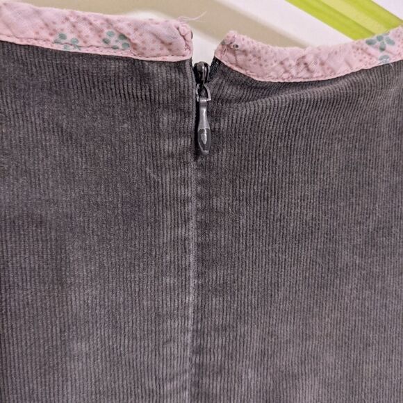 SAGE green color cordoroy sleeveless dress size 6 but fits 4-5yo @F - Picture 6 of 9